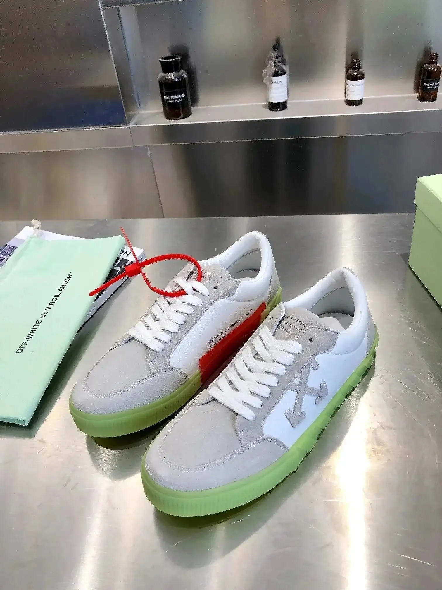 OFF White Sneakers 2