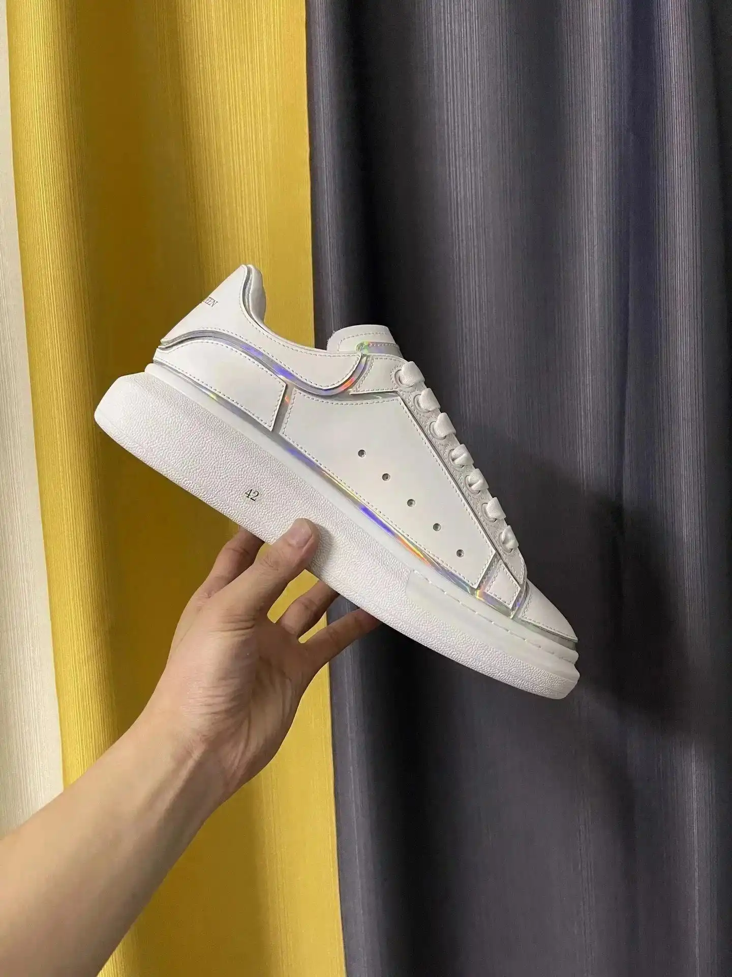 Alexander McQueen Sneakers（38 Color） 3