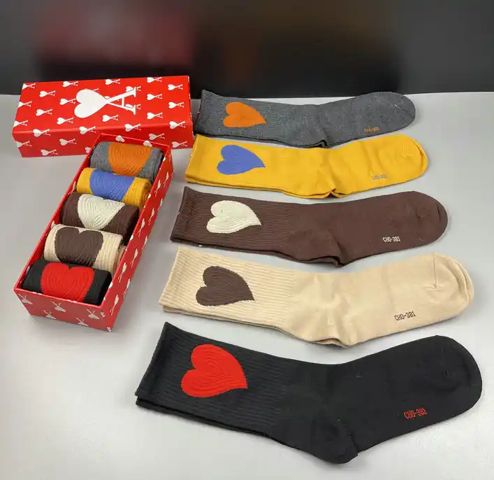 Louis Vuitton LV Iconic Socks 3