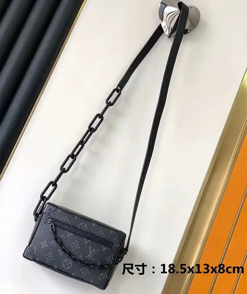 LV Monogram Chain Shoulder Bag [40 styles] 2