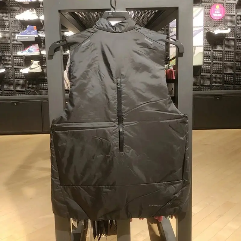Nike Trail T-Shirt/Nike Pro Long Sleeve/Down Vest/Hoodie/Sweatpants 3