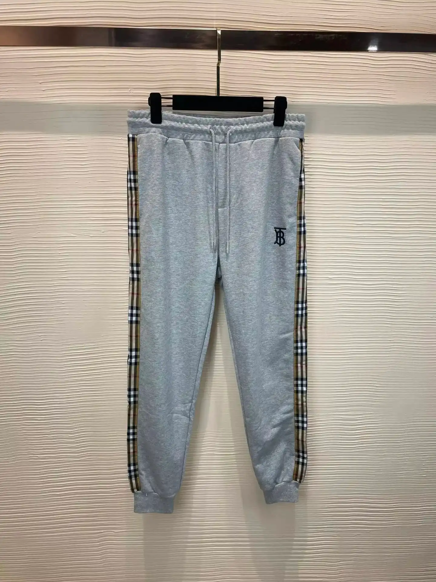Burberry sweatpants (7 styles) 3