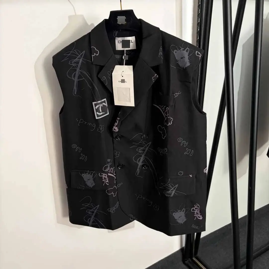 Chanel Vest [2 styles] 2