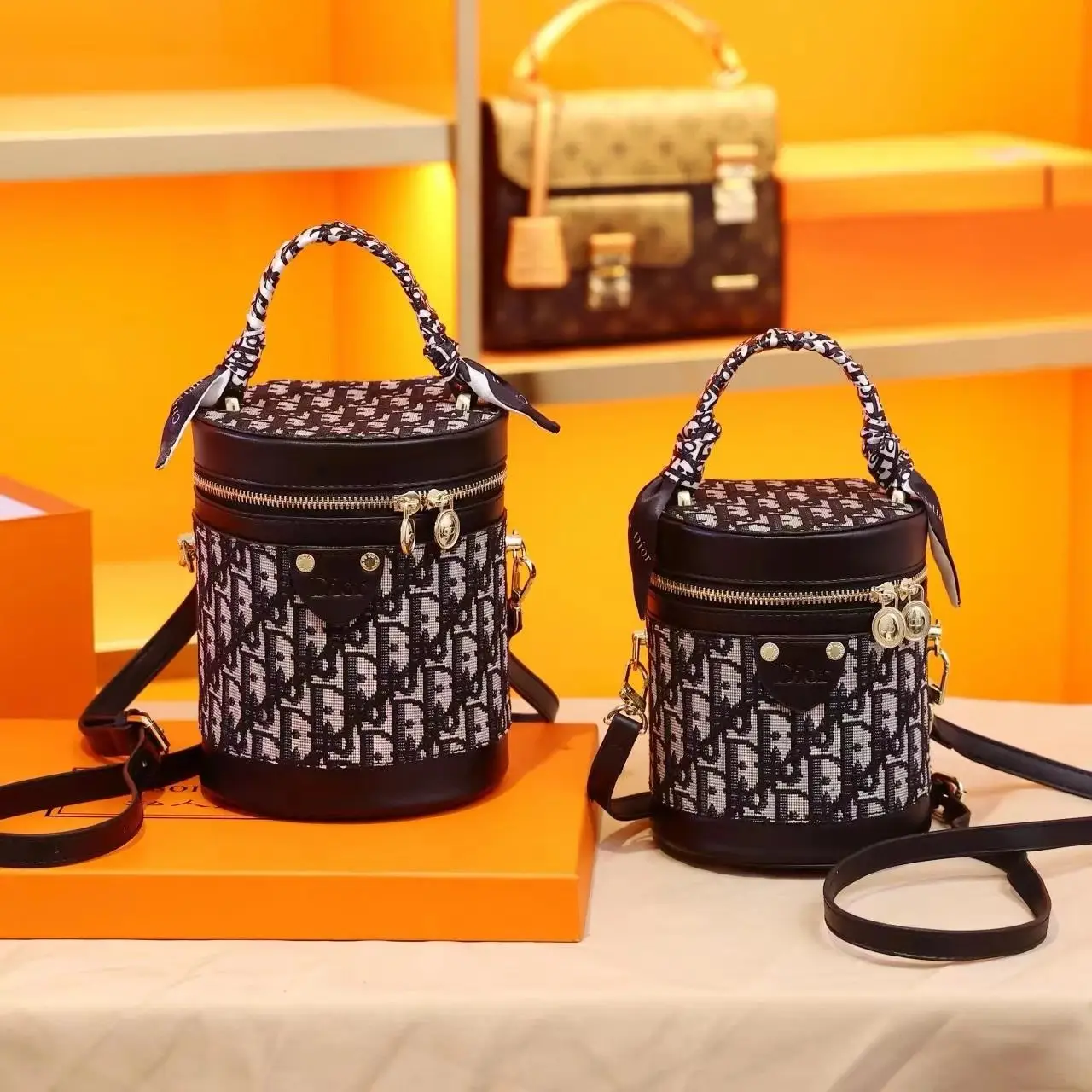 Louis Vuitton Bucket Bag [5 styles] 2