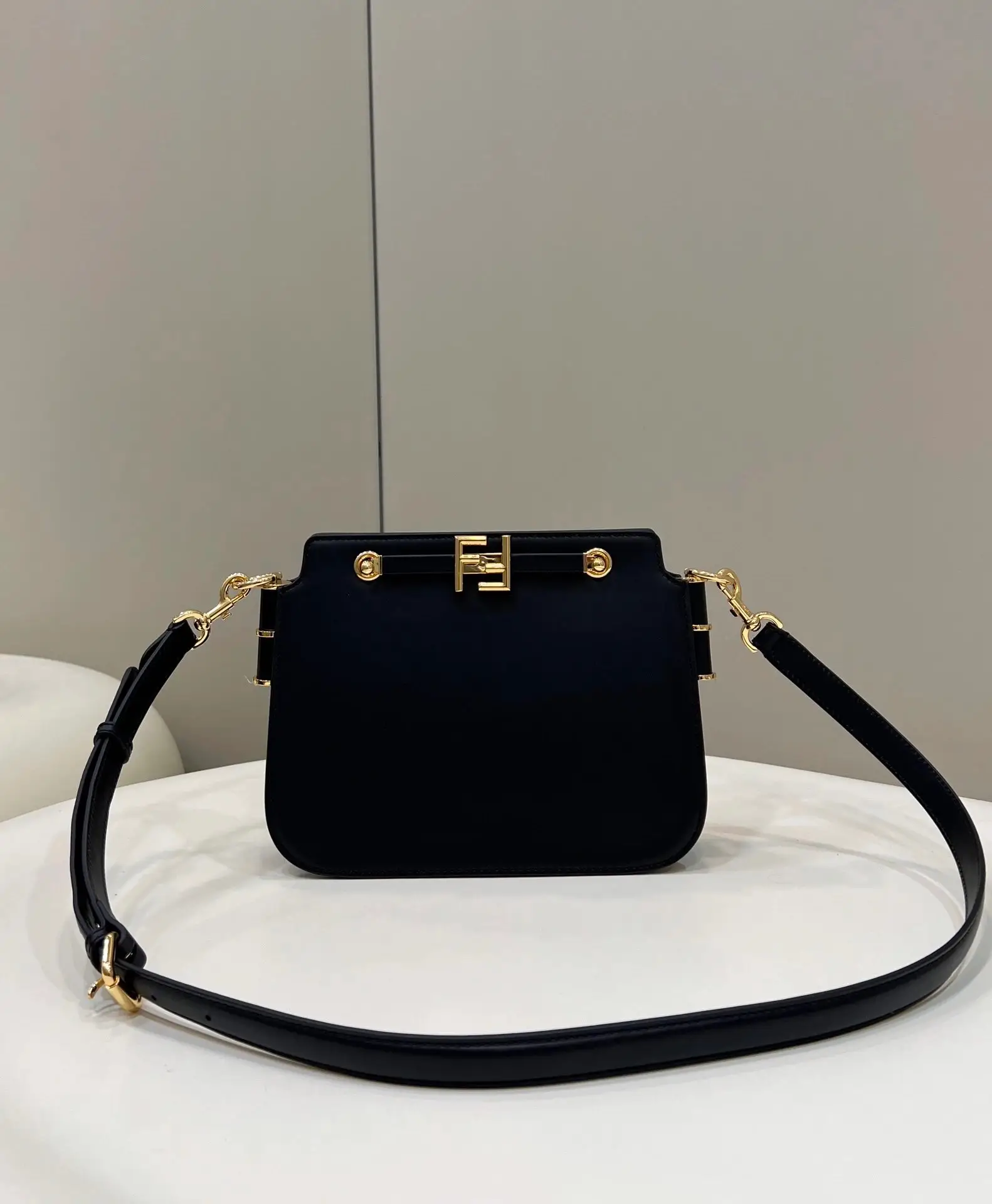Fendi Crossbody Bags [12 styles] 3